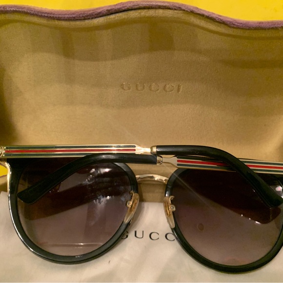 Gucci glasses - Picture 2 of 4